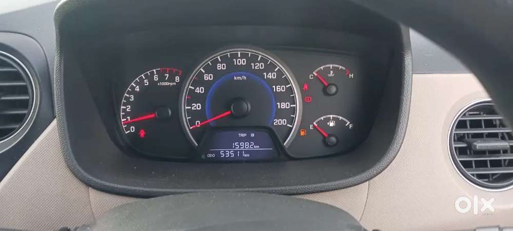 2018 Model Grand I10
Magna Optional
Brand New Tyres 
50 Hjar Chali