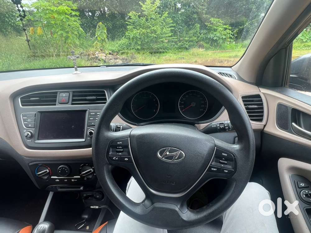 2020 Hyundai Petrol Manual