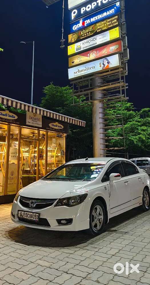 Honda Civic 2011 Cng & Hybrids Well Maintained