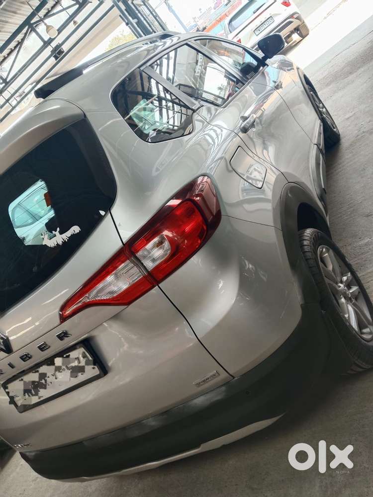 Renault Triber Rxz, 2019, Petrol