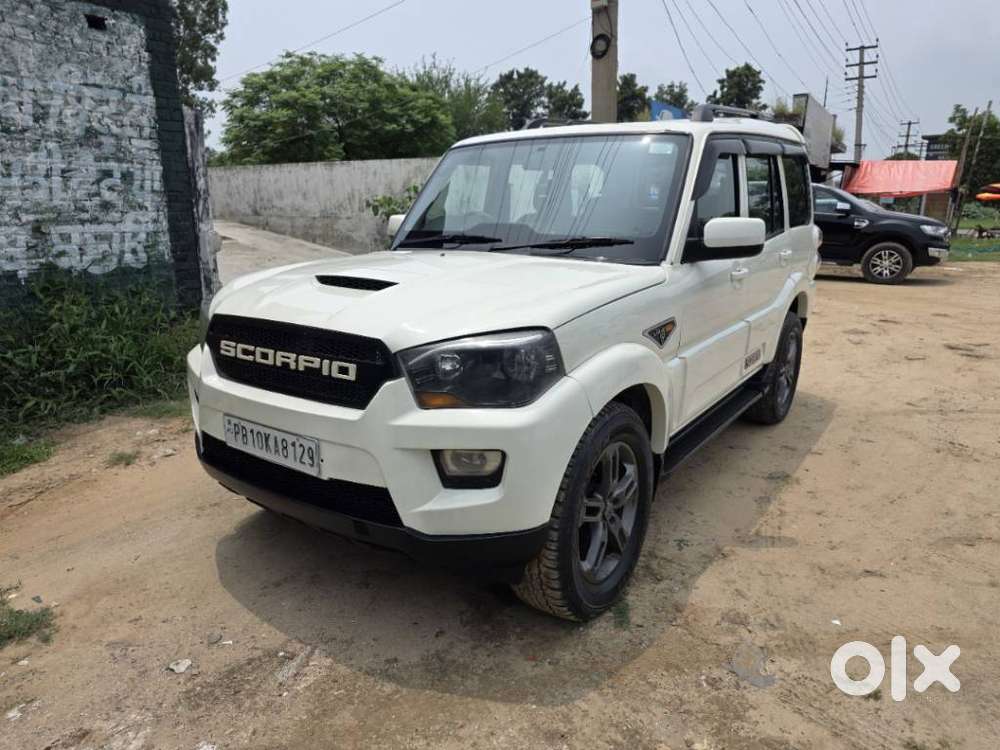 Mahindra Scorpio S6 Plus, 2015, Diesel