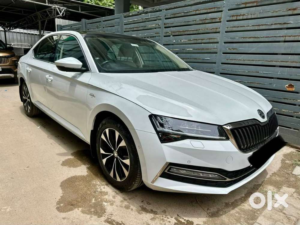 Skoda Superb 2.0 L&k Tsi At, 2021, Petrol