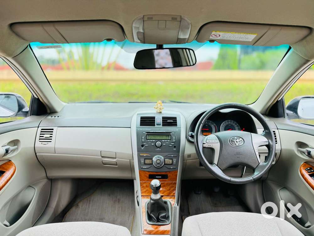 Toyota Corolla Altis, 2010, Petrol