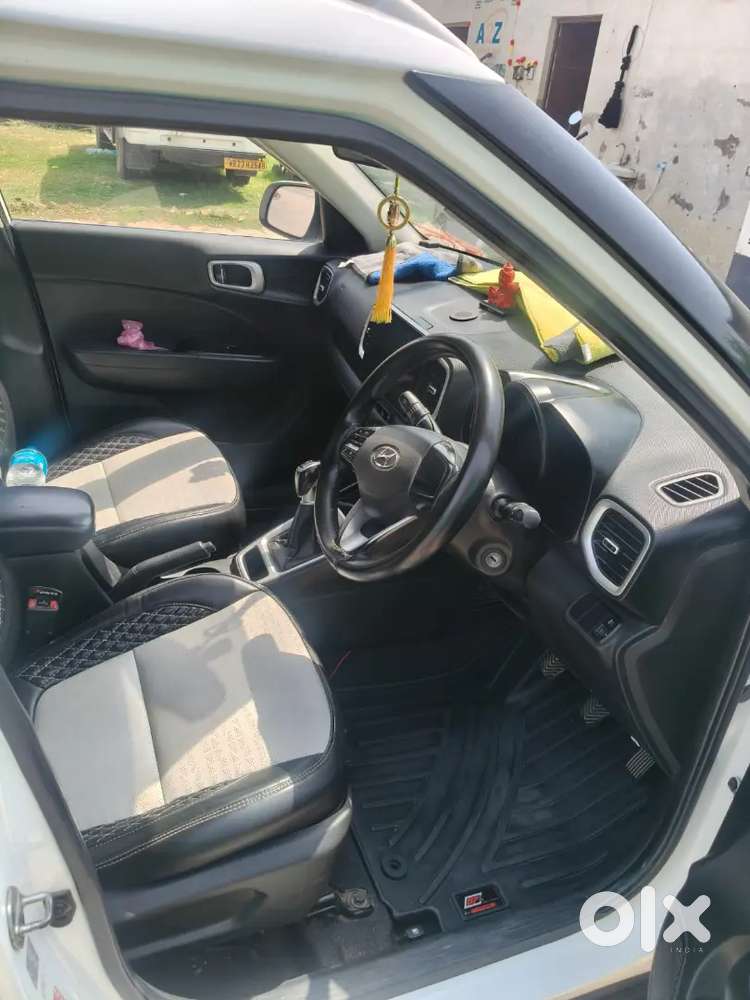 Hyundai Venue 2019 Diesel 134000 Km Driven