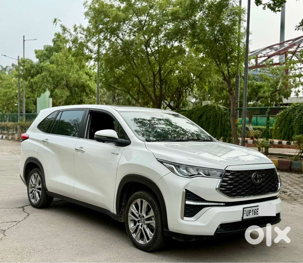 Toyota Innova Hycross 2.0 Zx (o) Hybrid 7 Str, 2024, Petrol