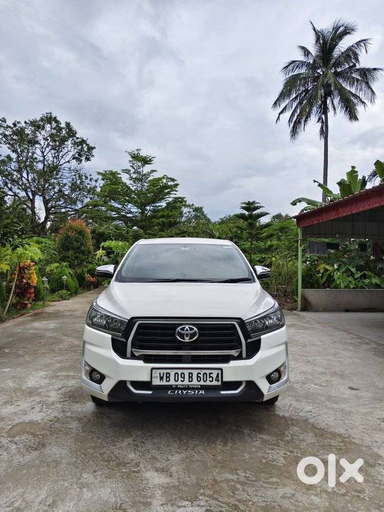 Toyota Innova Crysta 2.4 G Plus Mt 7 Str, 2025, Diesel