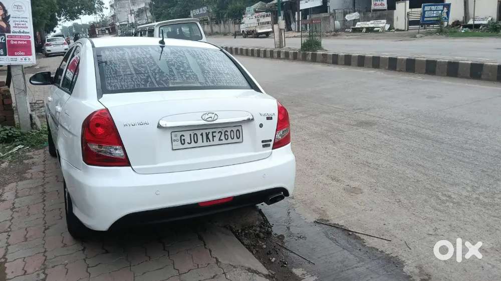 Hyundai Verna 2010 Model