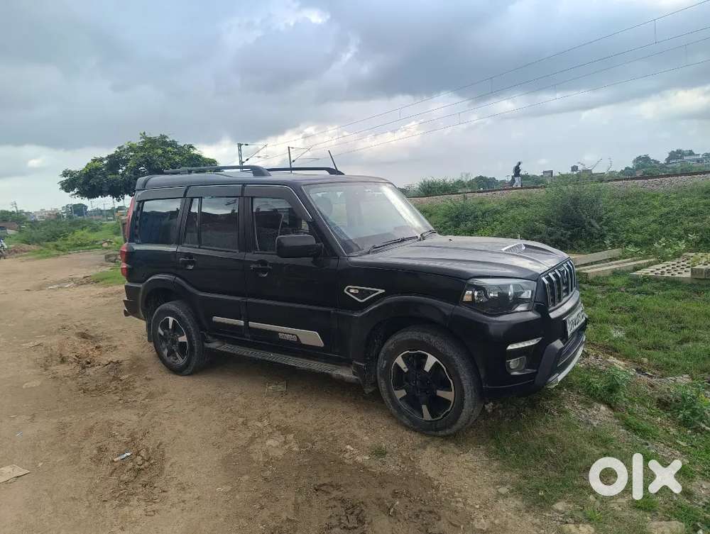 Mahindra Scorpio Classic 2023 Diesel Manual