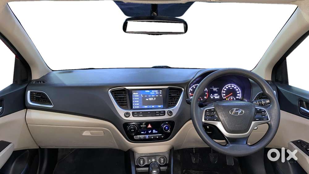 Hyundai Verna 1.6 Vtvt Sx, 2018, Petrol