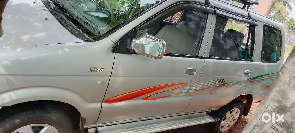 Chevrolet Tavera Neo 2017 Diesel 140000 Km Driven