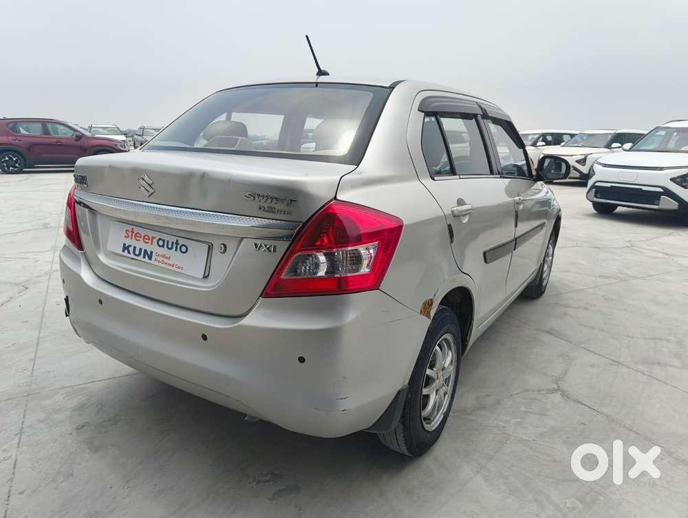 Maruti Suzuki Dzire 1.2 Vxi, 2016, Petrol