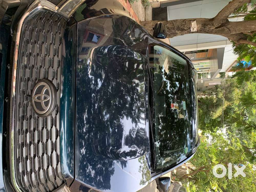 Toyota Innova Hycross 2.0 Vx (o) Hybrid 7-str  2024  15,000 Km Only