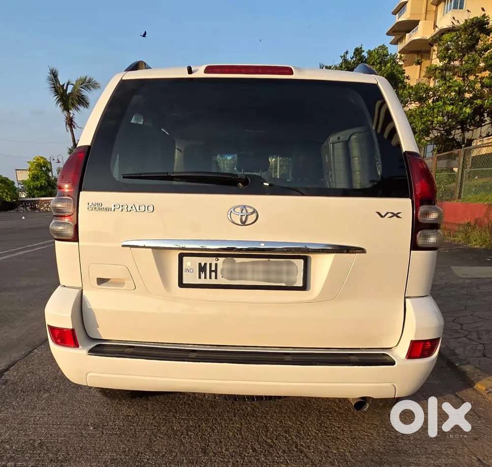 Showroom Condition Toyota Land Cruiser Prado Vx Automatic 4.0cc V6