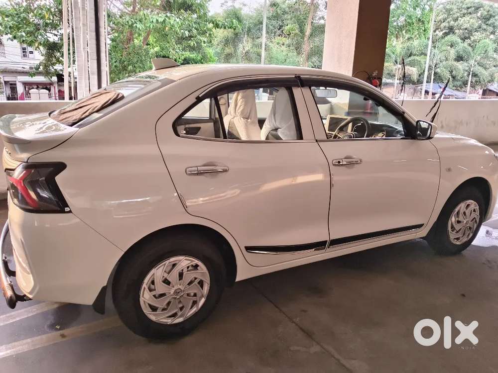 Maruti Suzuki Dzire 2025 Petrol 1500 Km Driven