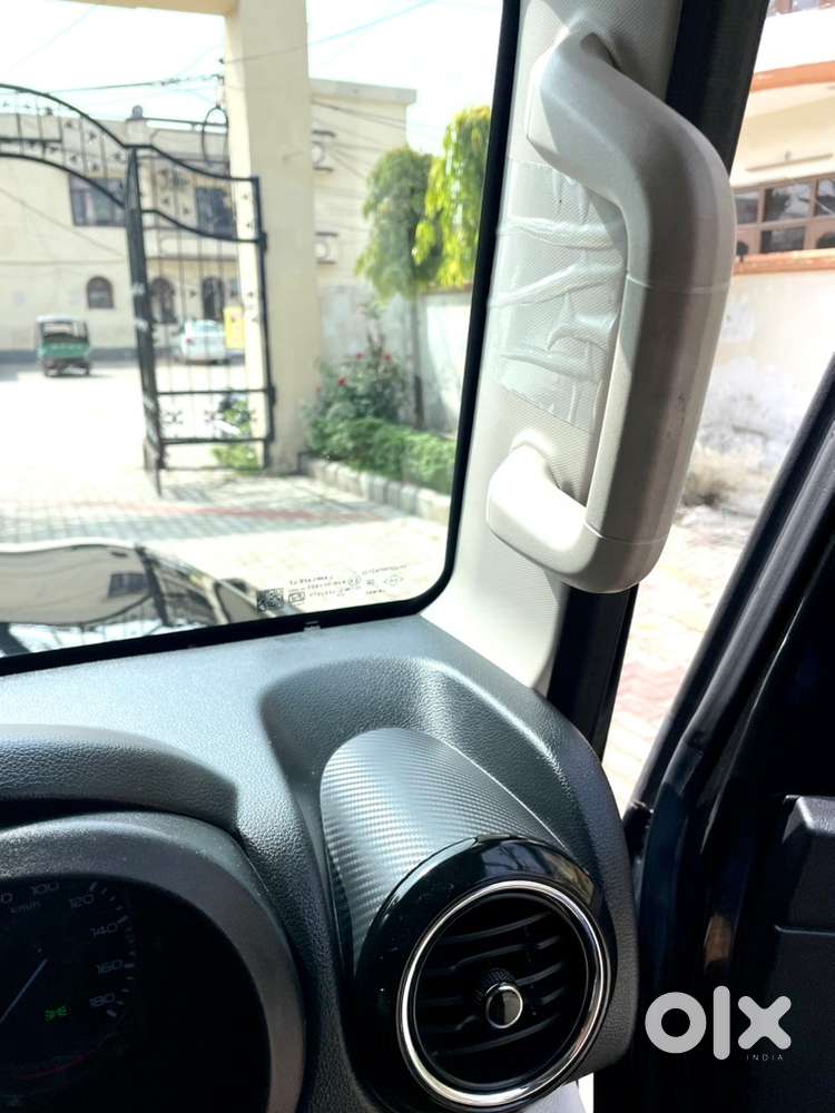 Mahindra Thar Roxx 2025 Petrol At 2025