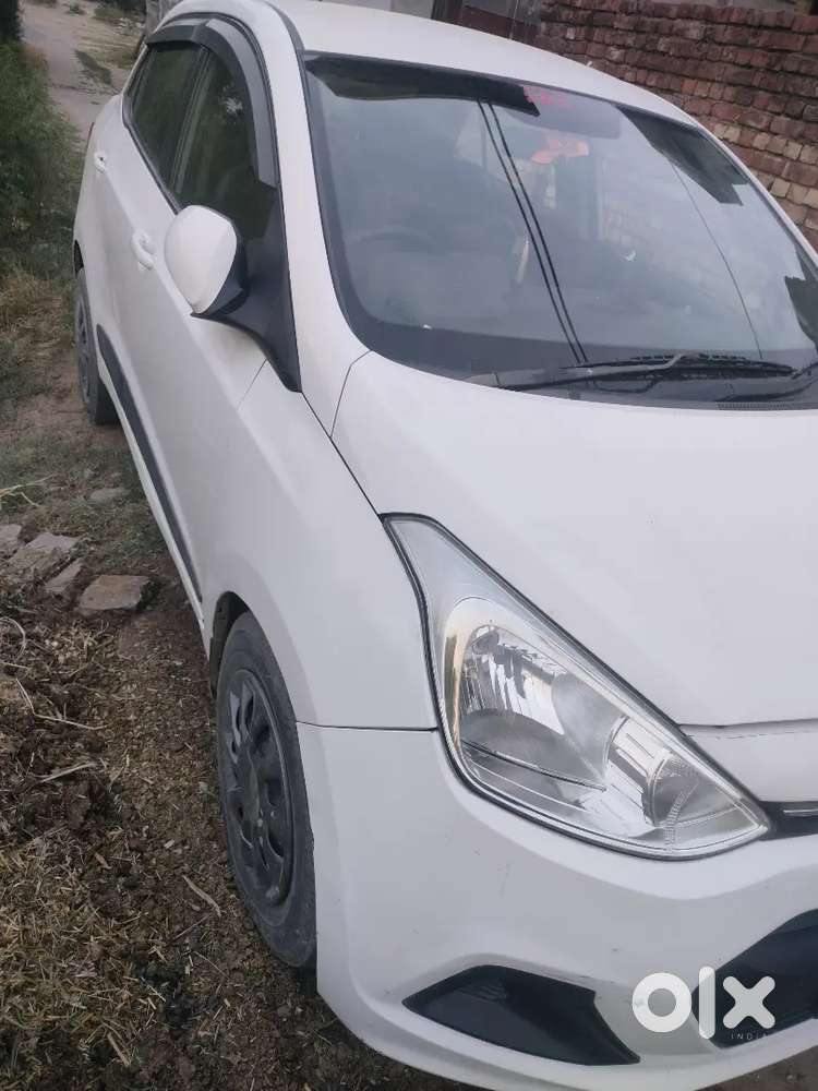 Hyundai Xcent 2016