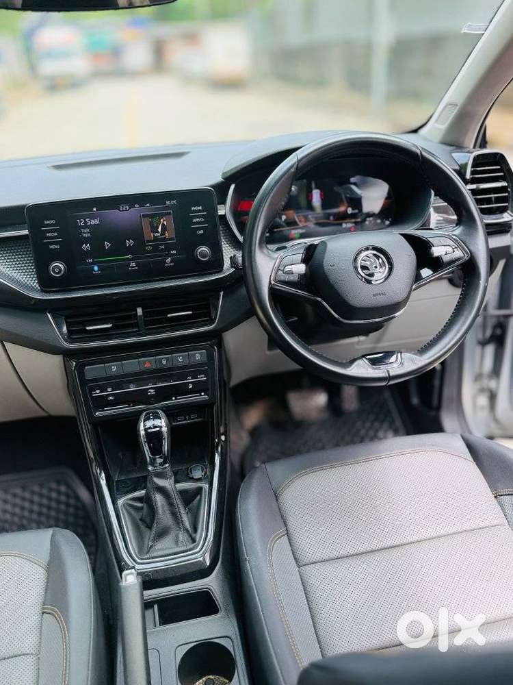 Skoda Kushaq 1.0 Tsi Style At, 2023, Petrol