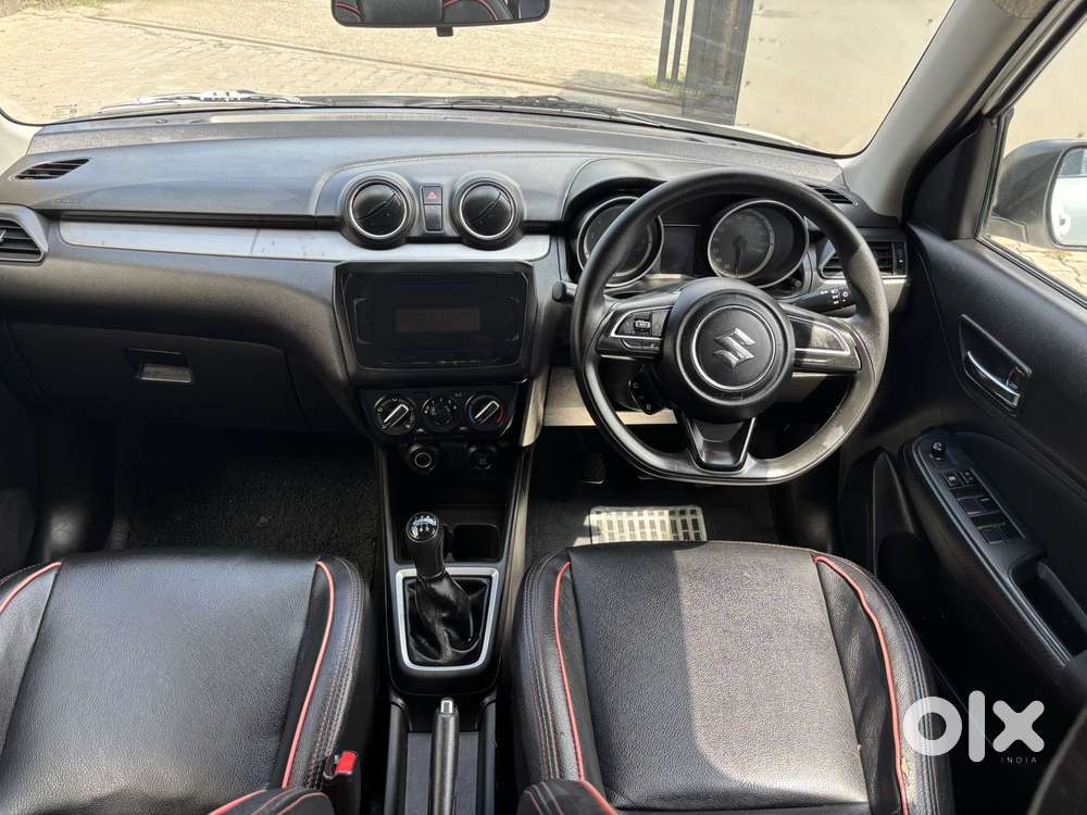 Maruti Suzuki Swift Vxi Optional, 2023, Petrol