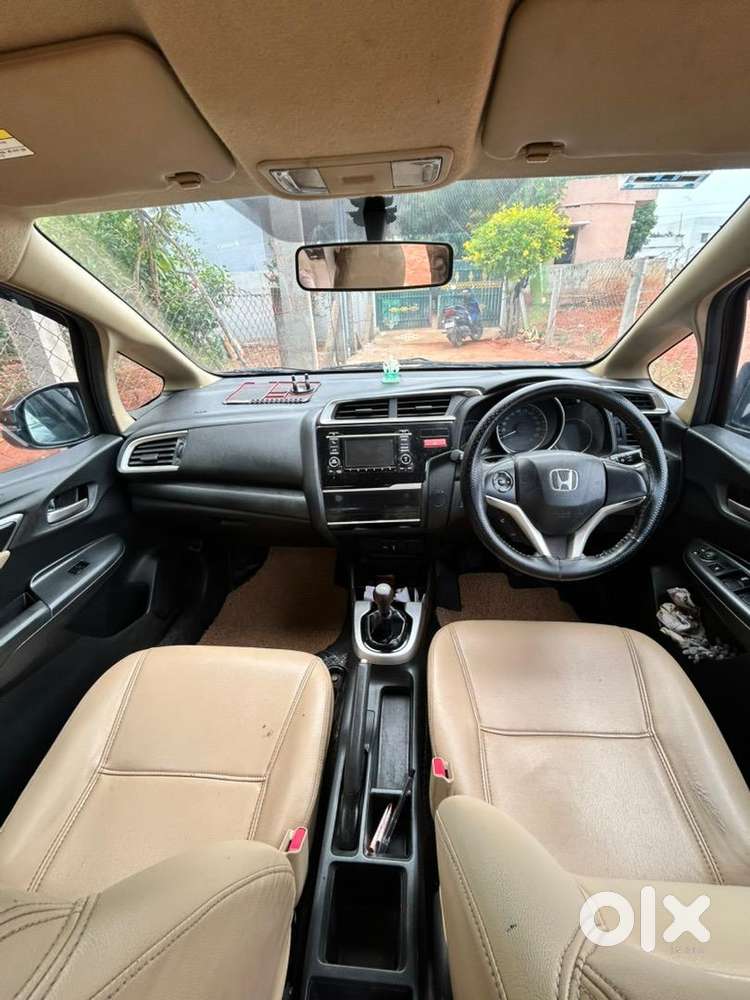 Honda Jazz 2016 Petrol Well Maintained