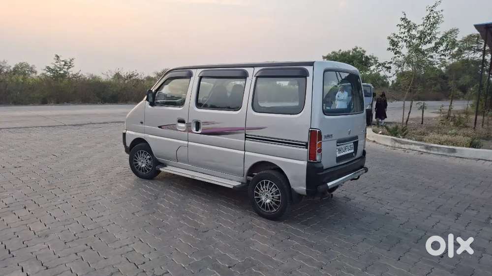 Maruti Suzuki Eeco 2016