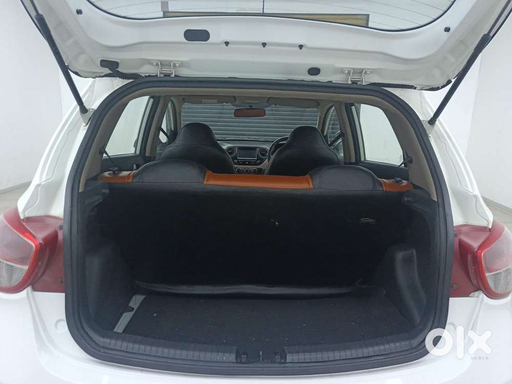 Hyundai Grand I10 1.2 Kappa Sportz Option At, 2017, Petrol