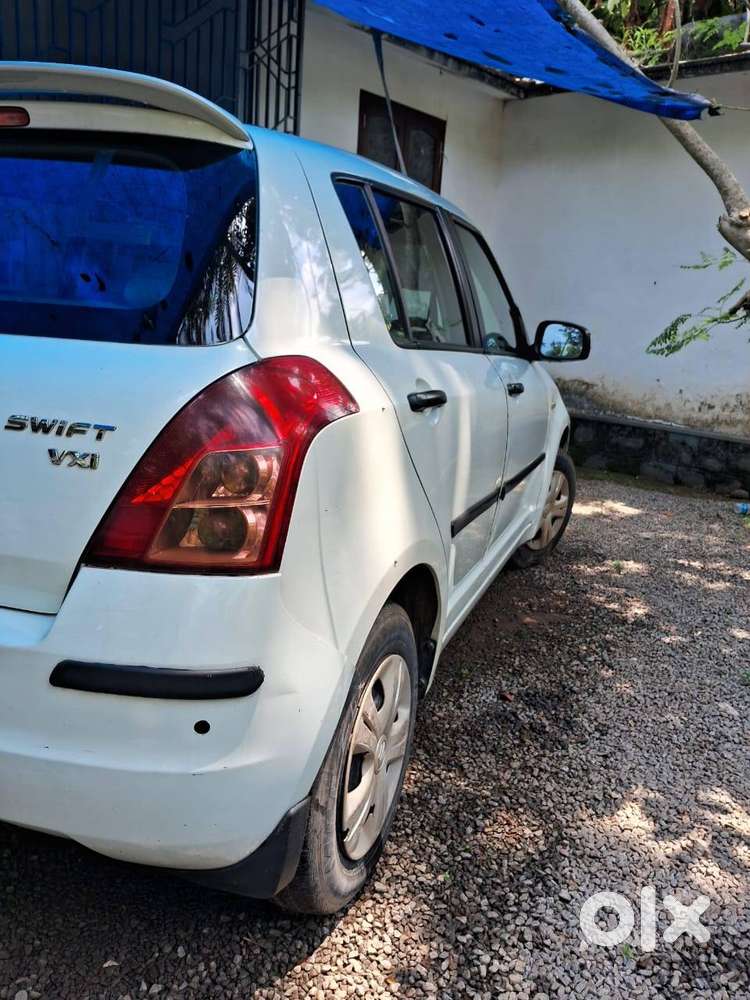 2011 Model Petrol Swift