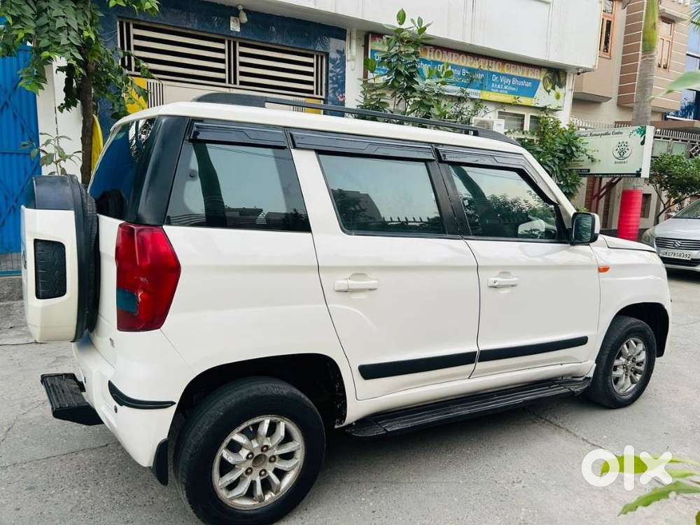 Mahindra Tuv 300 T8, 2015, Diesel