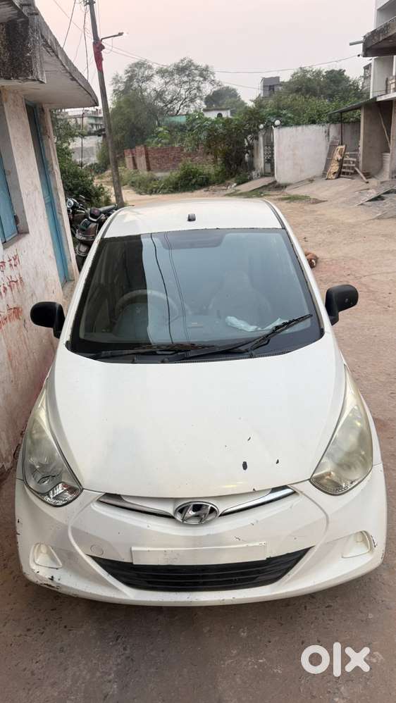 Hyundai Eon 2012 Model