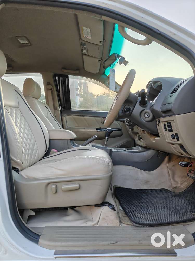 Toyota Fortuner 3.0 4x2 Automatic, 2012, Diesel