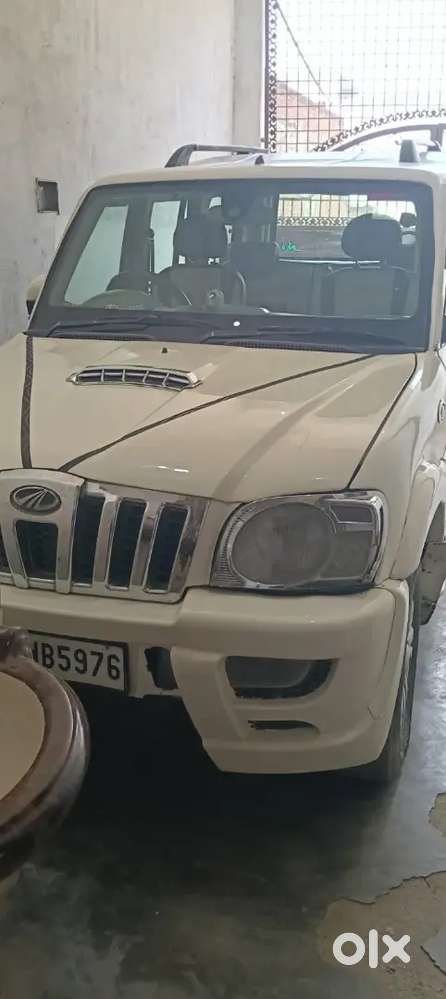 Mahindra Scorpio Getaway 2011 Diesel 160000 Km Driven