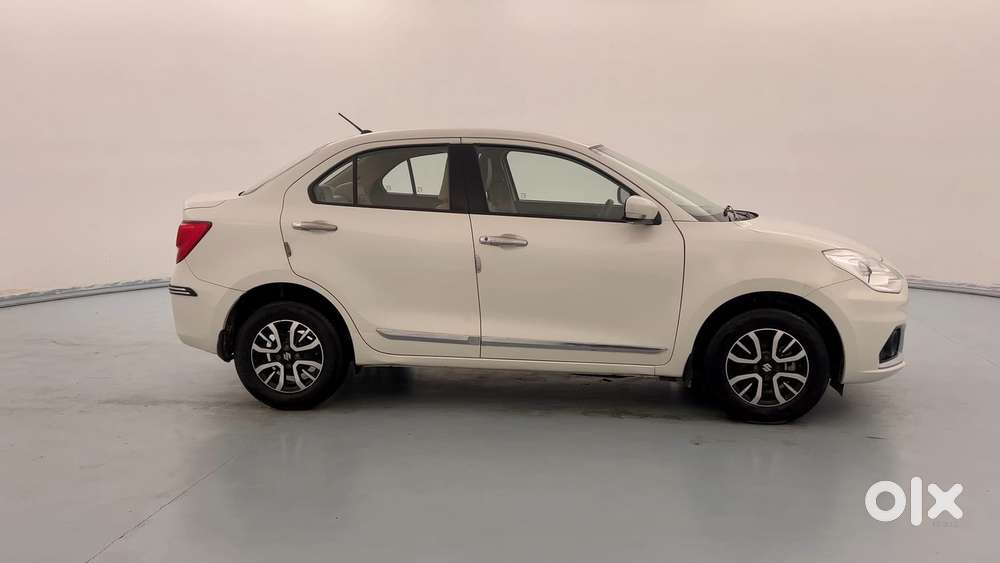 Maruti Suzuki Dzire Vxi Ags, 2022, Petrol