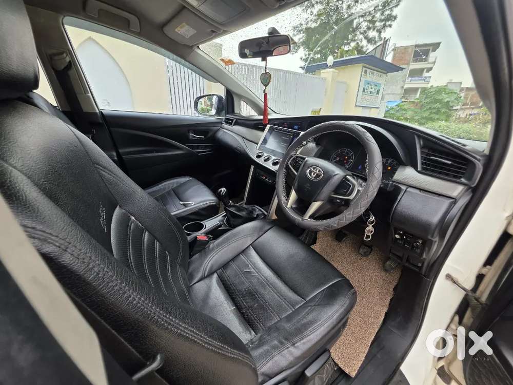 Toyota Innova Crysta 2020 Diesel 120000 Km Driven