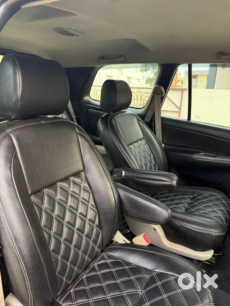 Toyota Innova 2012 Diesel Car