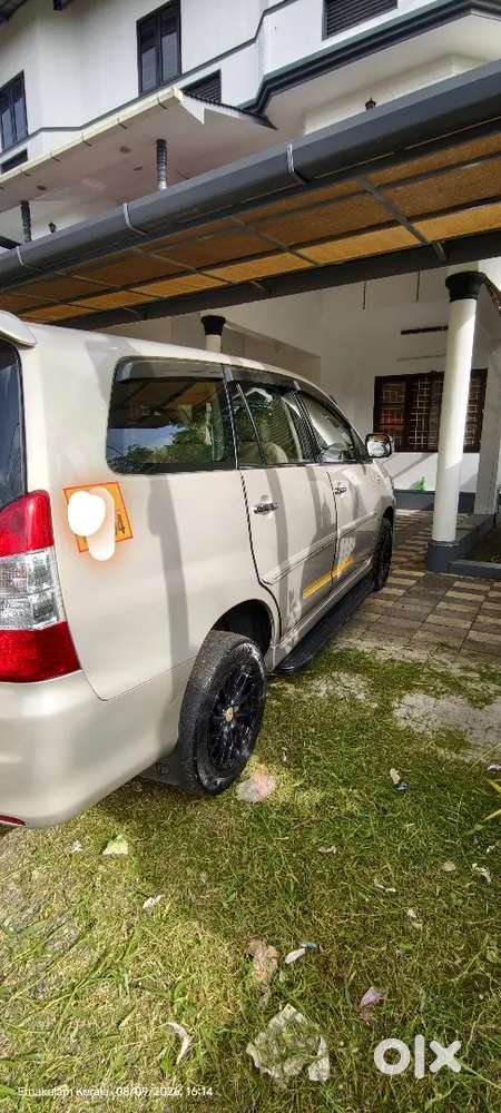 Toyota Innova 2013 Diesel Third Owner