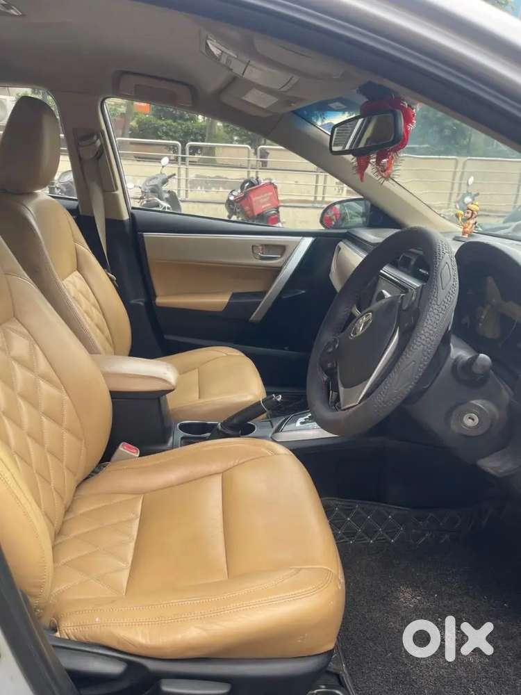 Toyota Corolla Altis 2015 Petrol