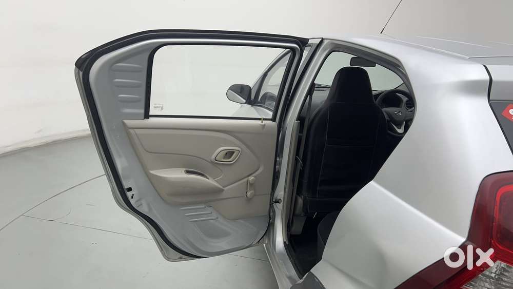 Datsun Redigo T Option, 2017, Petrol