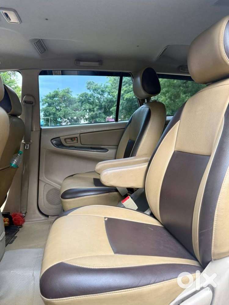 Toyota Innova 2.5 G (diesel) 8 Seater, 2008, Diesel