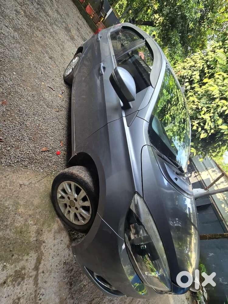 Tata Tiago 1.2 Amt 2018