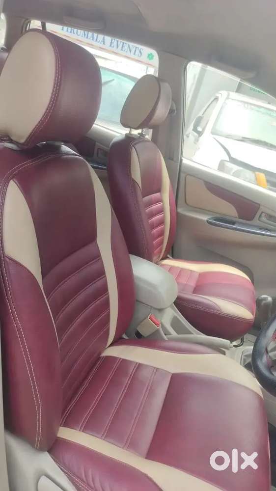 Toyota Innova 2014 Diesel 225000 Km Driven