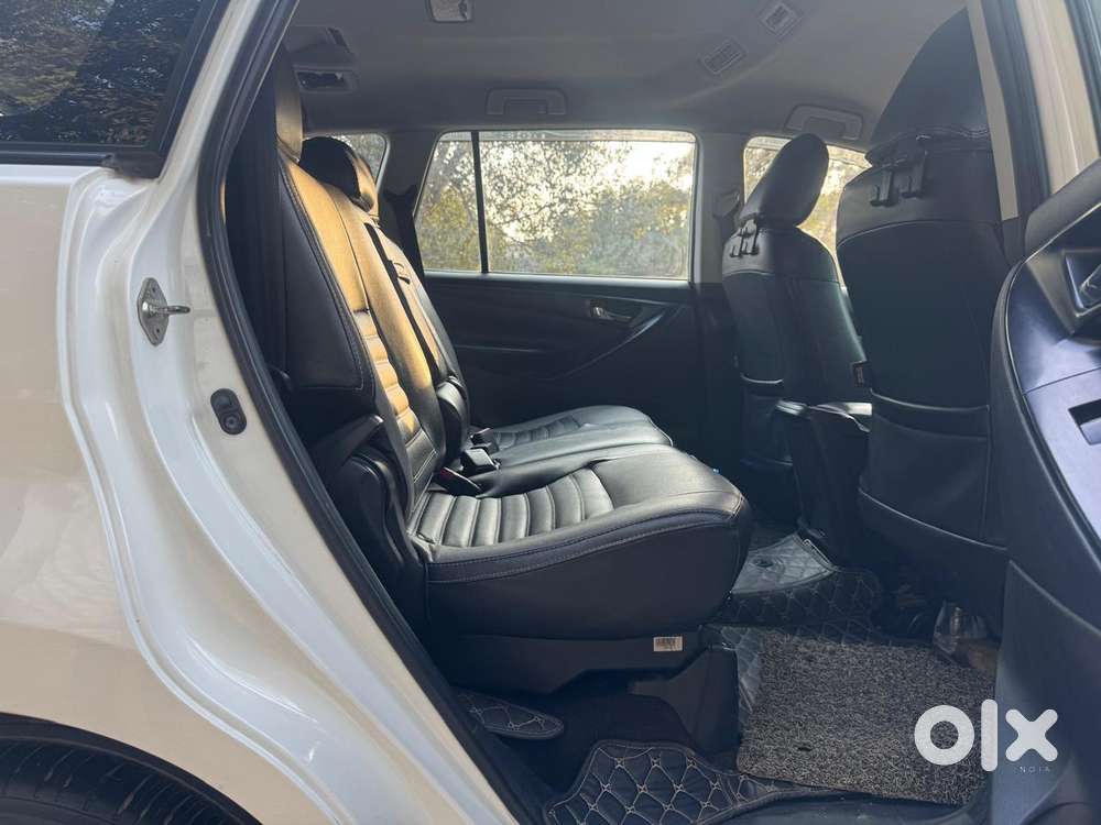 Toyota Innova Crysta 2.8 Gx At 8s, 2019, Diesel