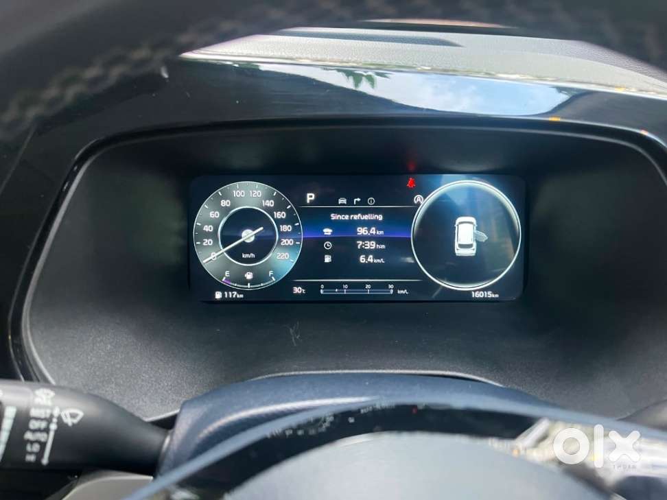 Kia Carens 1.5 Luxury Plus Turbo Dct 7 Str, 2024, Petrol