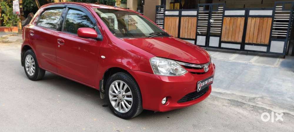 Toyota Etios Liva 2011-2012 G, 2011, Petrol