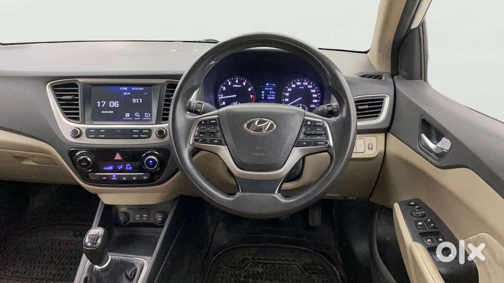 Hyundai Verna 1.6 Vtvt Sx, 2019, Petrol