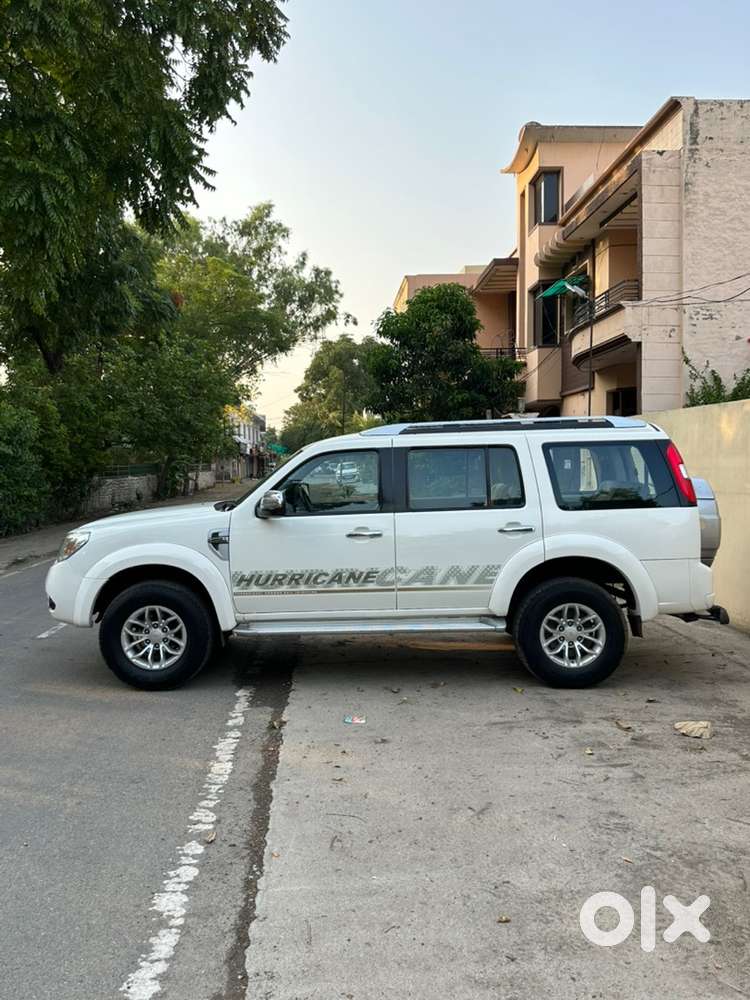 Ford Endeavour 2015 Model Excellent Conditon