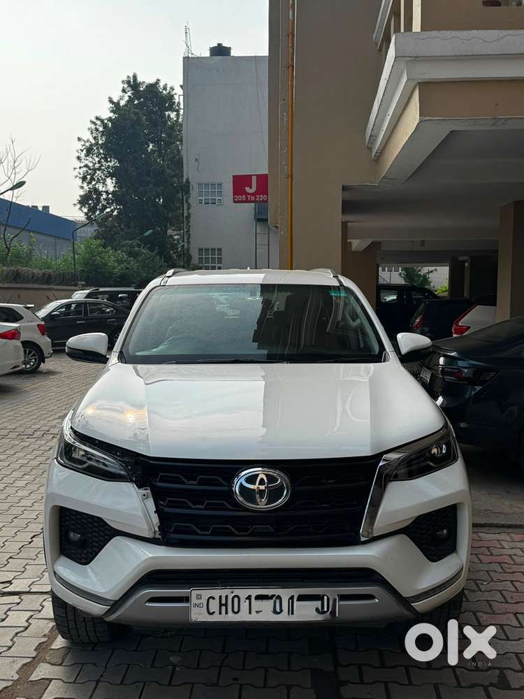 Toyota Fortuner Diesel 2023