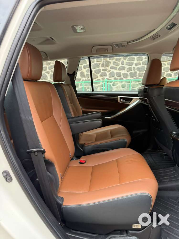 Toyota Innova Crysta [2020-ongoing] 2.4 Zx 7 Str, 2021, Diesel