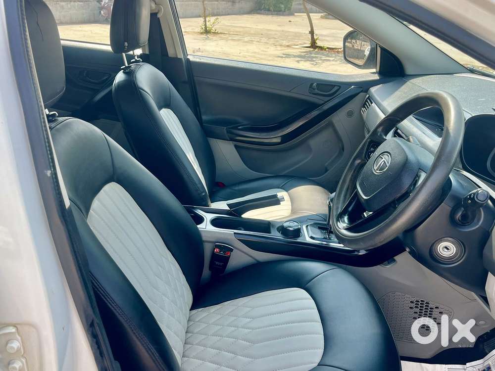 Tata Nexon 1.2 Revotron Xma Amt, 2019, Petrol