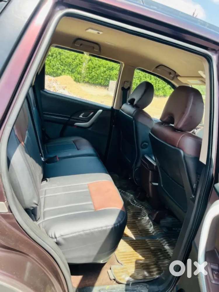 Mahindra Xuv500 2013/12th Month Diesel 81000 Km Driven