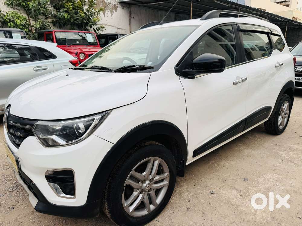 Renault Triber Rxz, 2022, Petrol