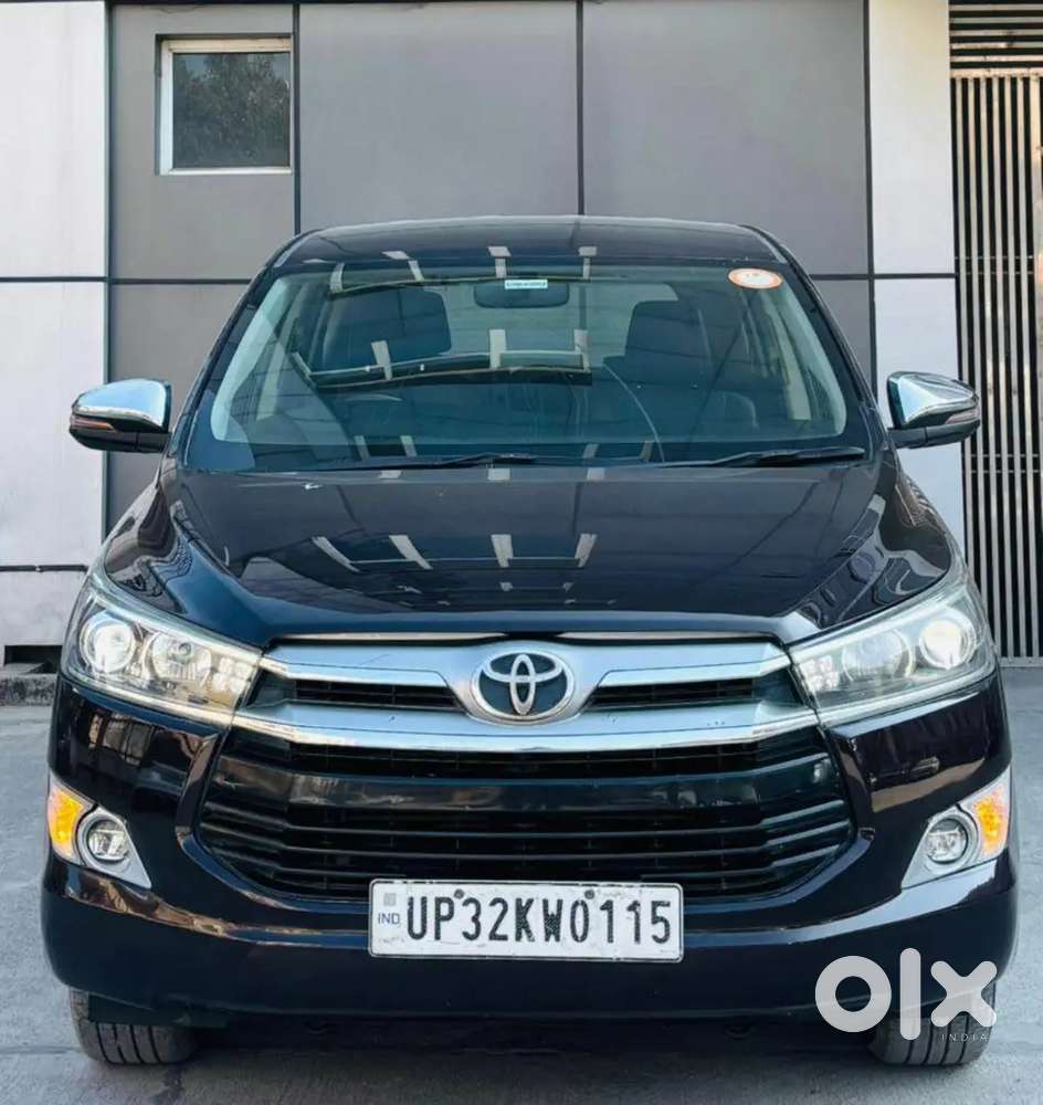 Innova Crysta Z Variunt Top Model